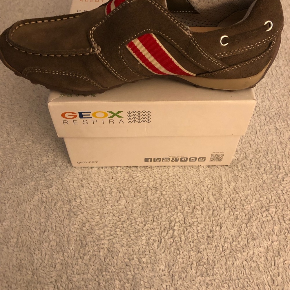 GEOX RESPIRA SUEDE LOAFER MOCCASINS US 6.5 BIG KID ANTI ODOR NON MARKING💘 NIB!